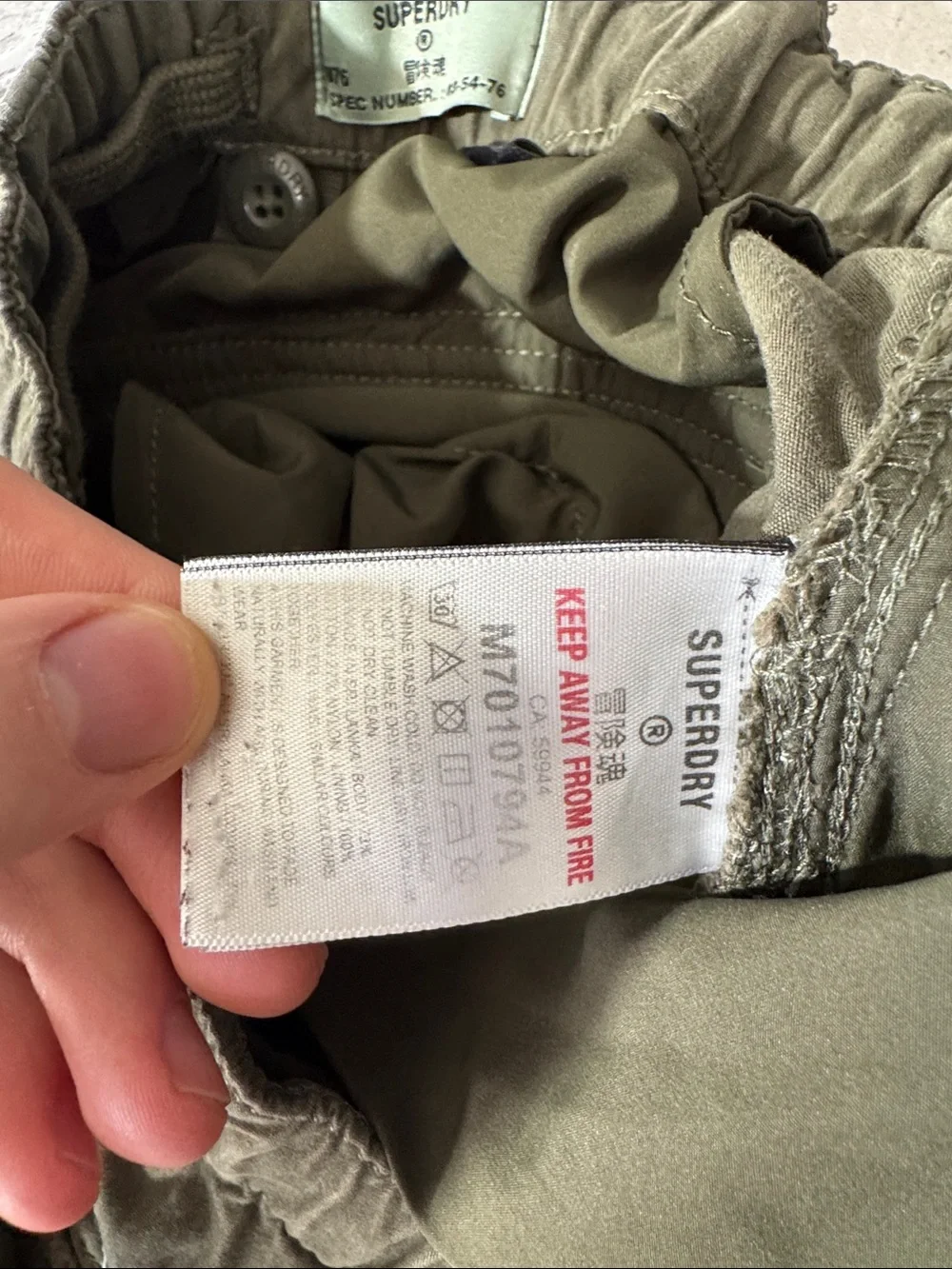Superdry womens 32 x 32 parachute grip olive green cargo trouser pants EUC